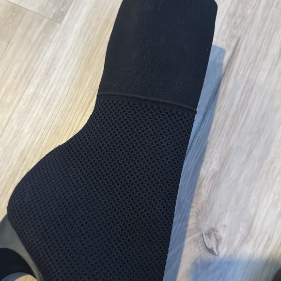 Burberry Runway Kimberly Mid High Elastic Boot sz 38 - Picture 10 of 15